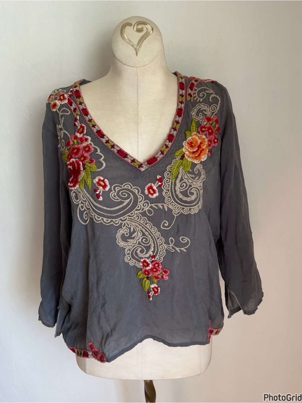 Johnny Was Grey Embroidered V Neck Blouse Small